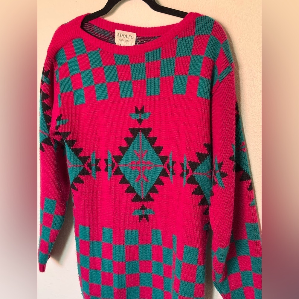 Adolfo collection VINTAGE Women's Pink and Green Geometric Sweater size Small - Picture 2 of 5